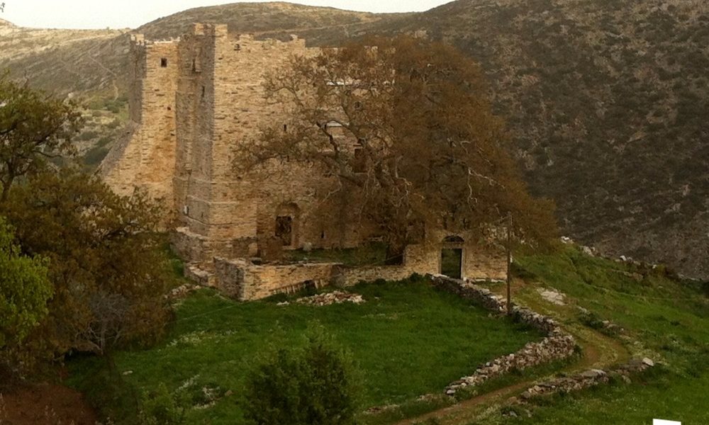 Κάστρο και Μονή Φωτοδότη Χριστού